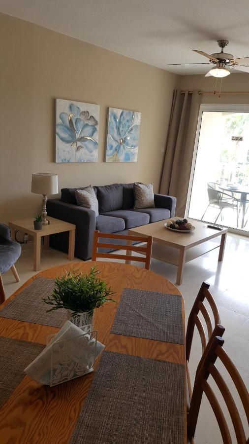 Regina Gardens 205 Block 7 Apartman Paphos Kültér fotó